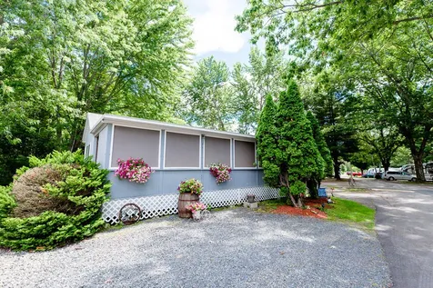 327 Canaan Road Skowhegan ME 04976