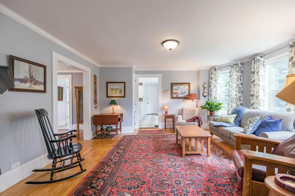 1048 Hotel Road Auburn ME 04210
