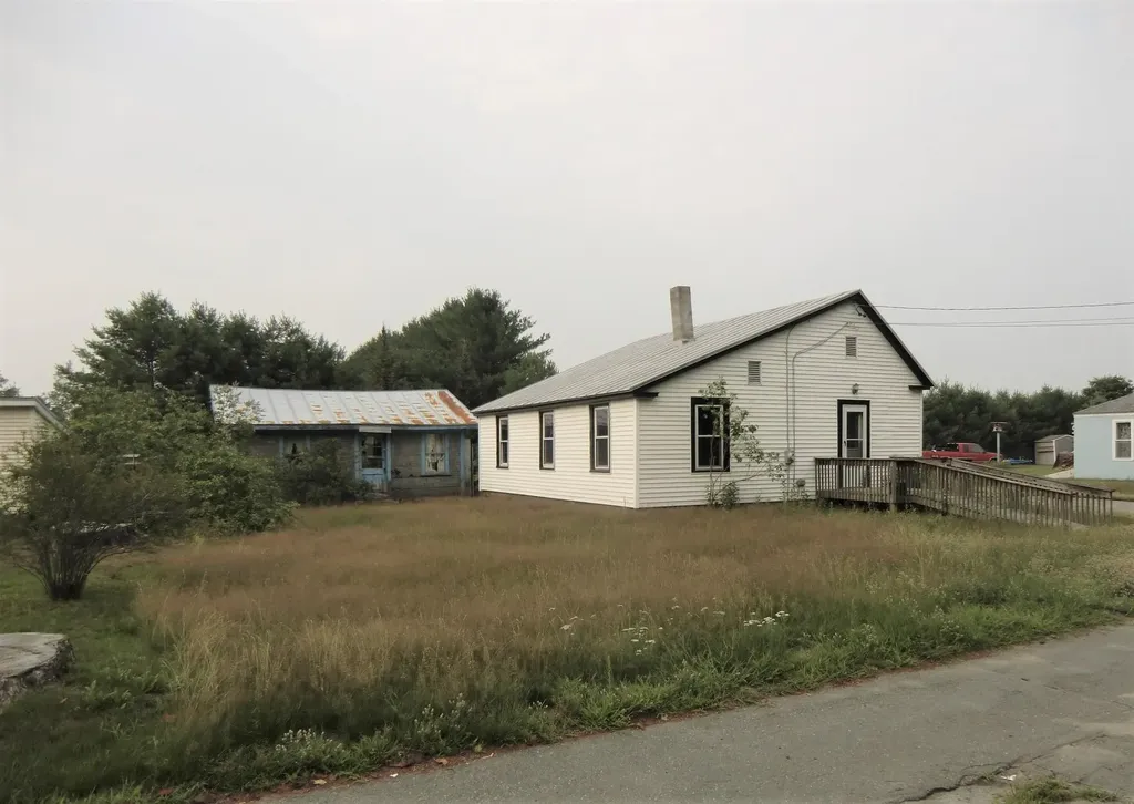 44 Dr Mann Road Skowhegan ME 04976