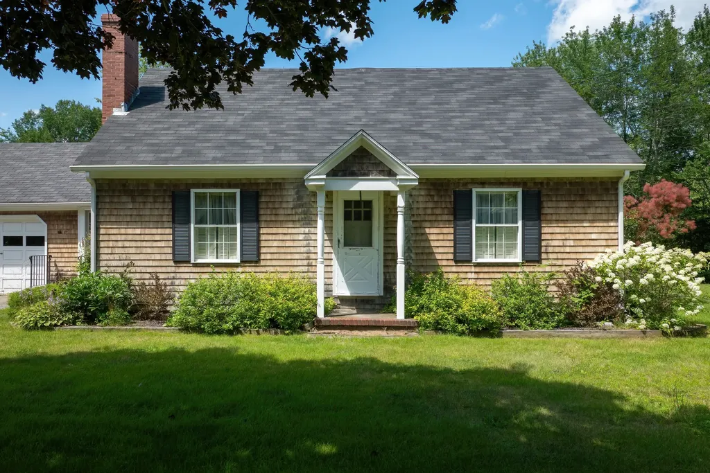 307 Bayside Road Ellsworth ME 04605