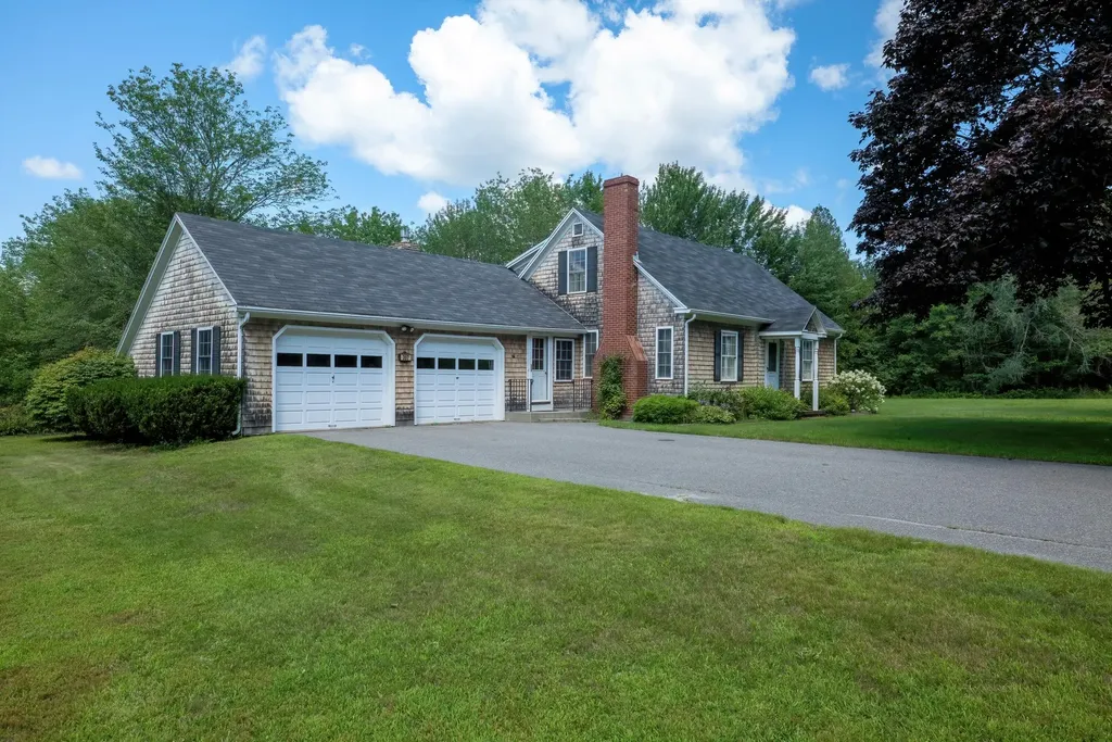307 Bayside Road Ellsworth ME 04605