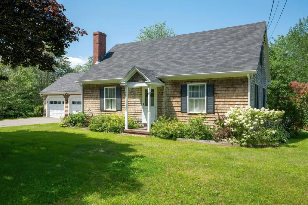 307 Bayside Road Ellsworth ME 04605