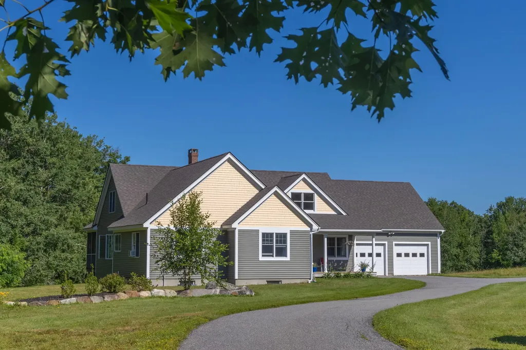 3 Fisk Lane Rockport ME 04856