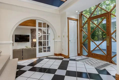 4 Prout Place Cape Elizabeth ME 04107
