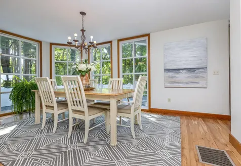 4 Prout Place Cape Elizabeth ME 04107