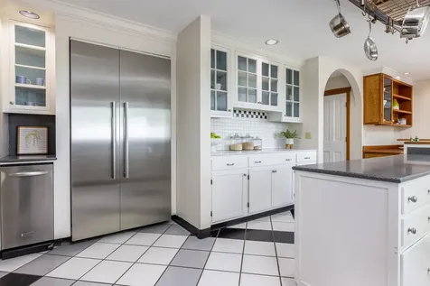4 Prout Place Cape Elizabeth ME 04107
