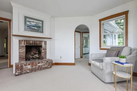 4 Prout Place Cape Elizabeth ME 04107