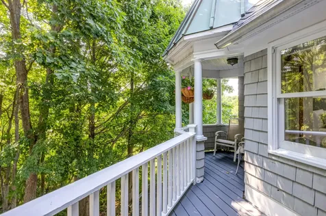 4 Prout Place Cape Elizabeth ME 04107