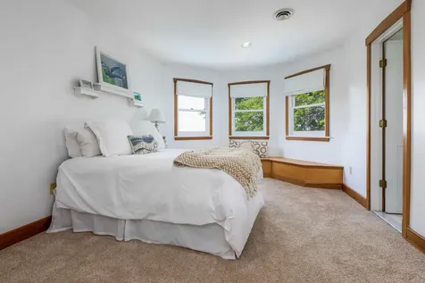 4 Prout Place Cape Elizabeth ME 04107