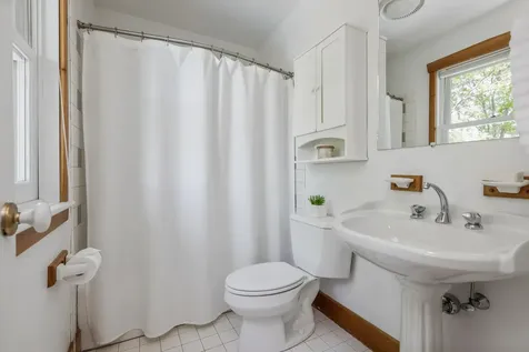 4 Prout Place Cape Elizabeth ME 04107