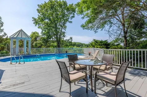 4 Prout Place Cape Elizabeth ME 04107
