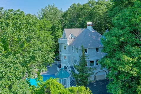 4 Prout Place Cape Elizabeth ME 04107