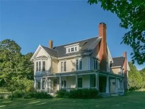 141 Union Street Rockport ME 04856