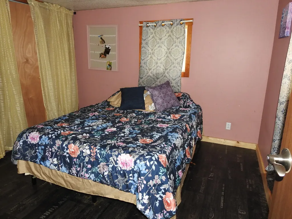 31 Allen Road West Paris ME 04289