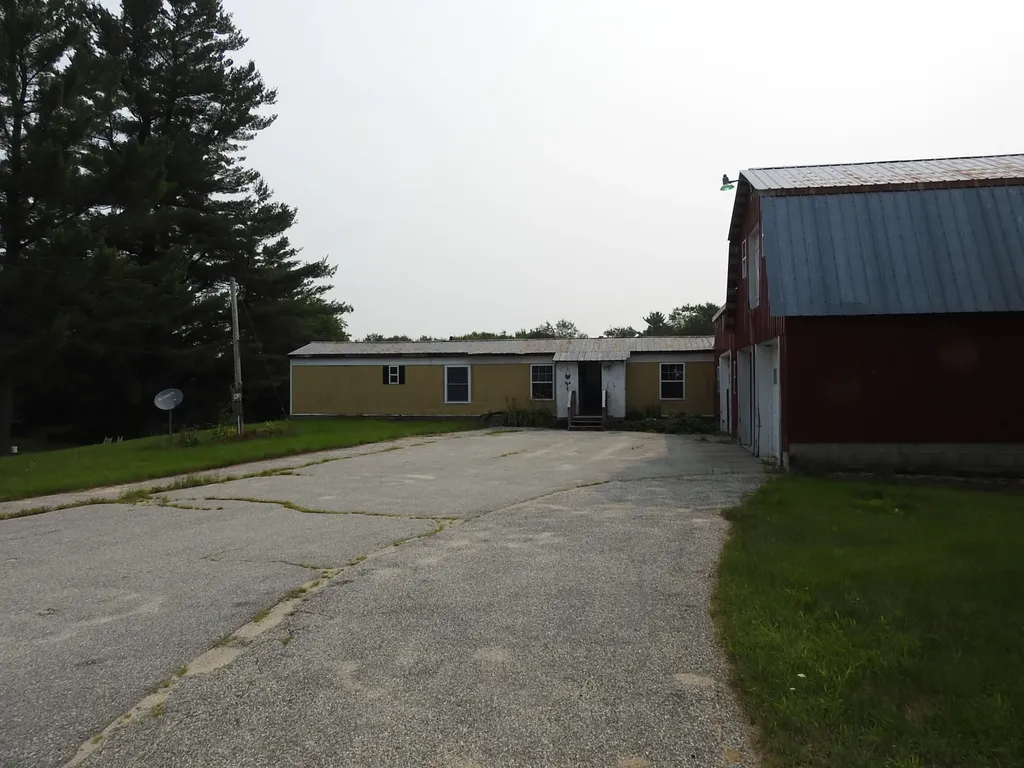 31 Allen Road West Paris ME 04289