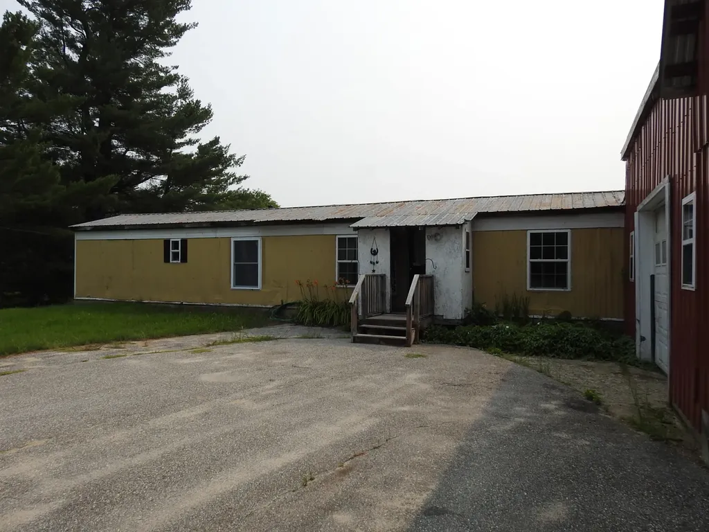 31 Allen Road West Paris ME 04289