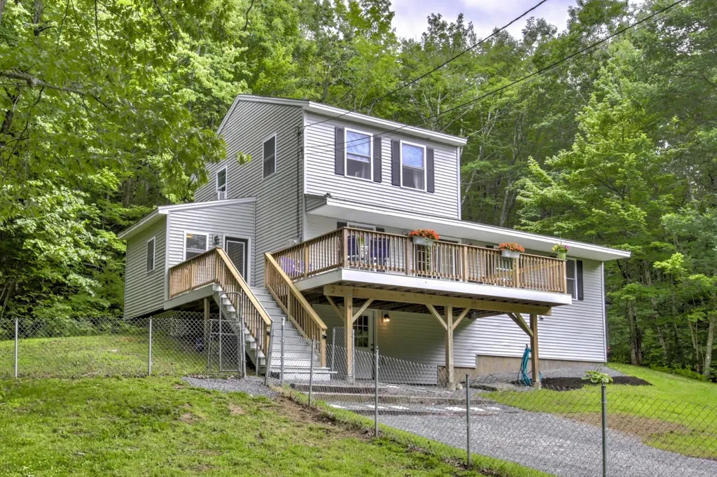 9 Dutton Hill Road Windham ME 04062
