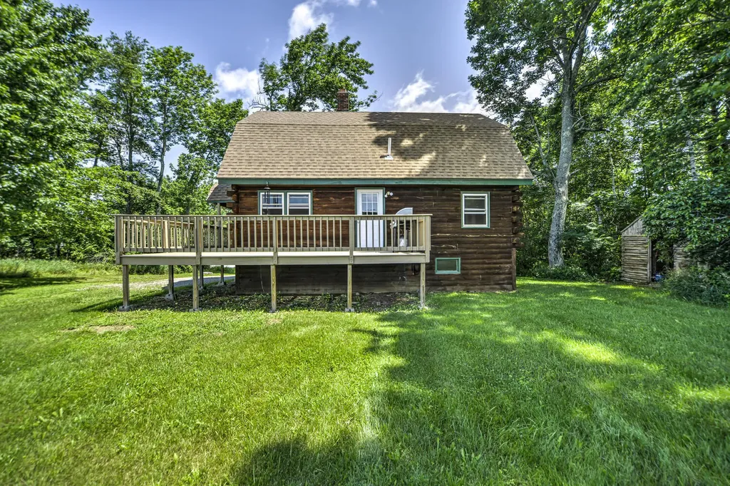 175 Quaker Hill Road Unity ME 04988