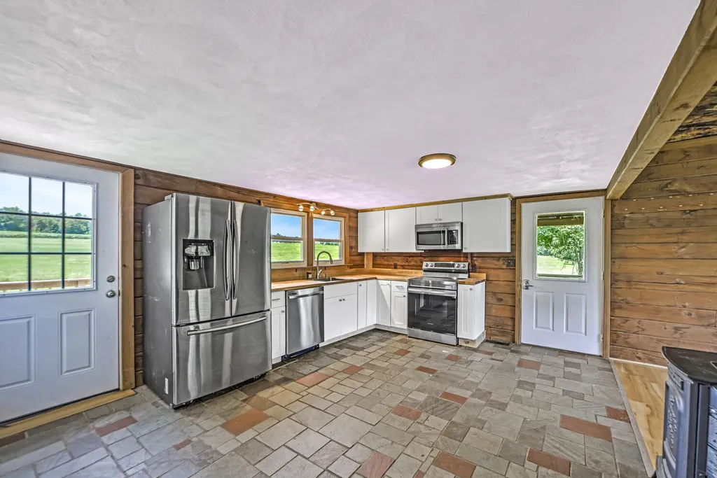 175 Quaker Hill Road Unity ME 04988