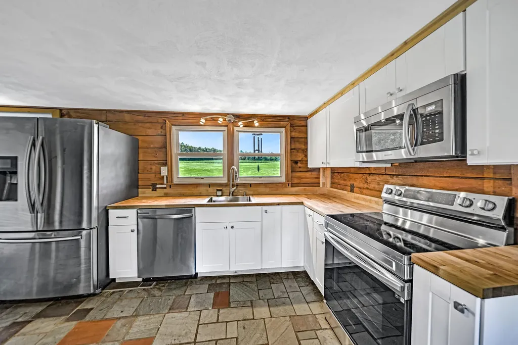 175 Quaker Hill Road Unity ME 04988