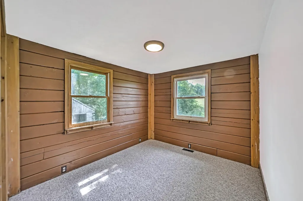 175 Quaker Hill Road Unity ME 04988