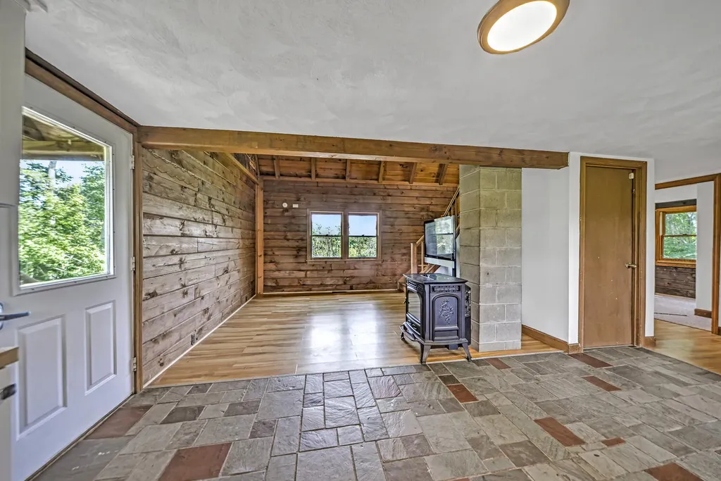 175 Quaker Hill Road Unity ME 04988