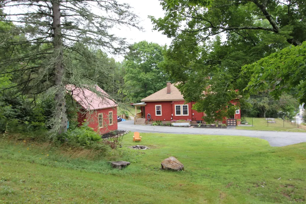 19 Loring Hill Road Buckfield ME 04220