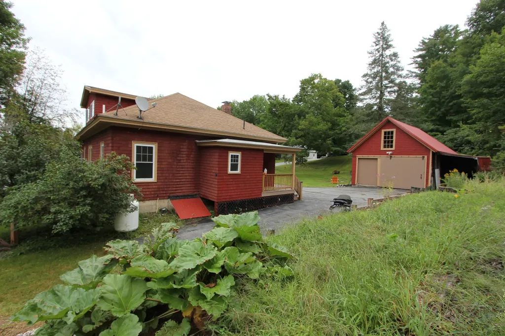 19 Loring Hill Road Buckfield ME 04220