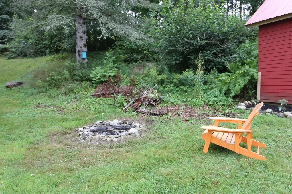 19 Loring Hill Road Buckfield ME 04220