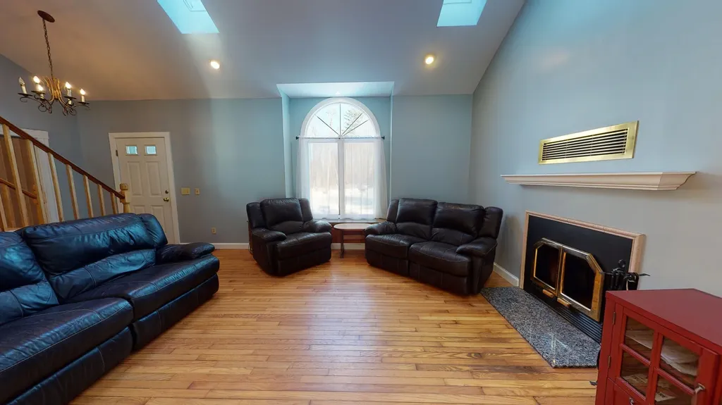 25 Lakeside Estate Drive Monmouth ME 04259