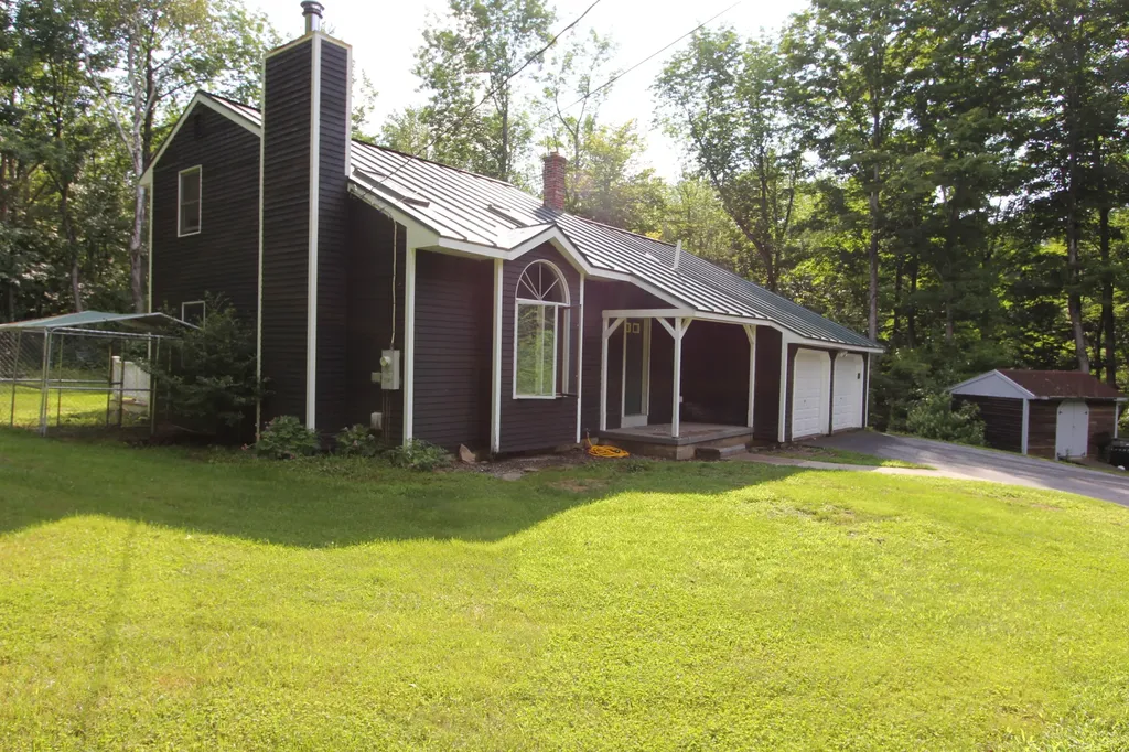 25 Lakeside Estate Drive Monmouth ME 04259