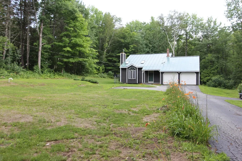 25 Lakeside Estate Drive Monmouth ME 04259