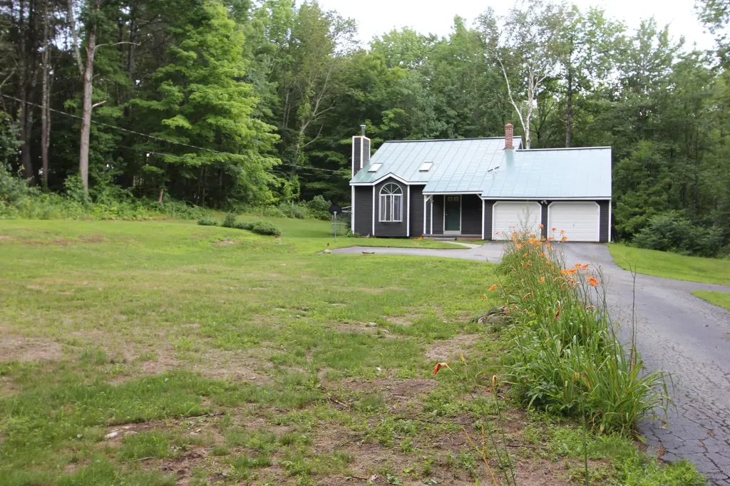 25 Lakeside Estate Drive Monmouth ME 04259