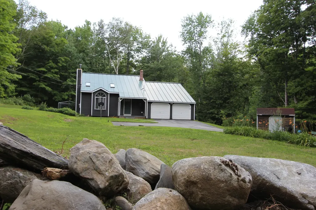 25 Lakeside Estate Drive Monmouth ME 04259
