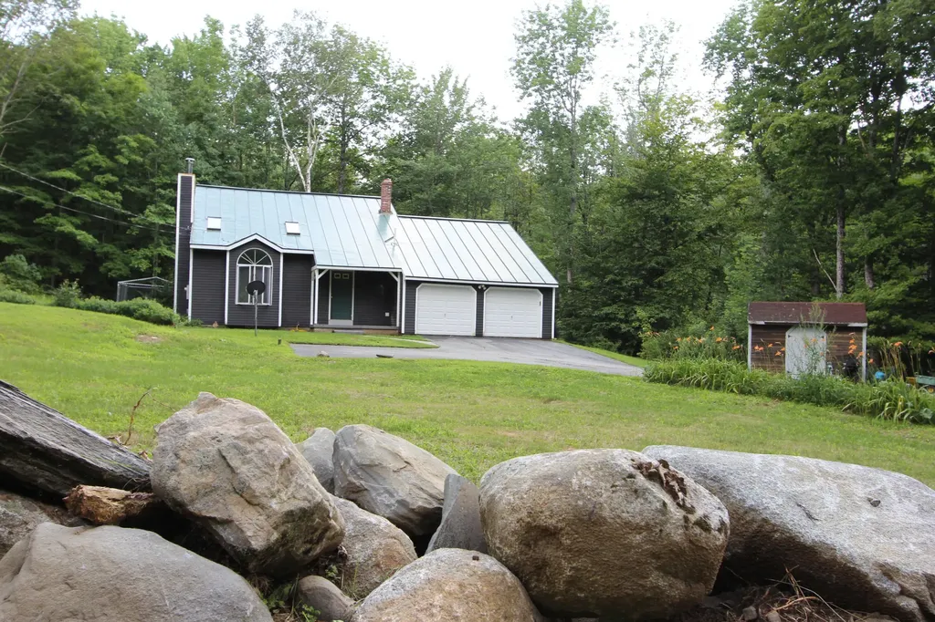 25 Lakeside Estate Drive Monmouth ME 04259