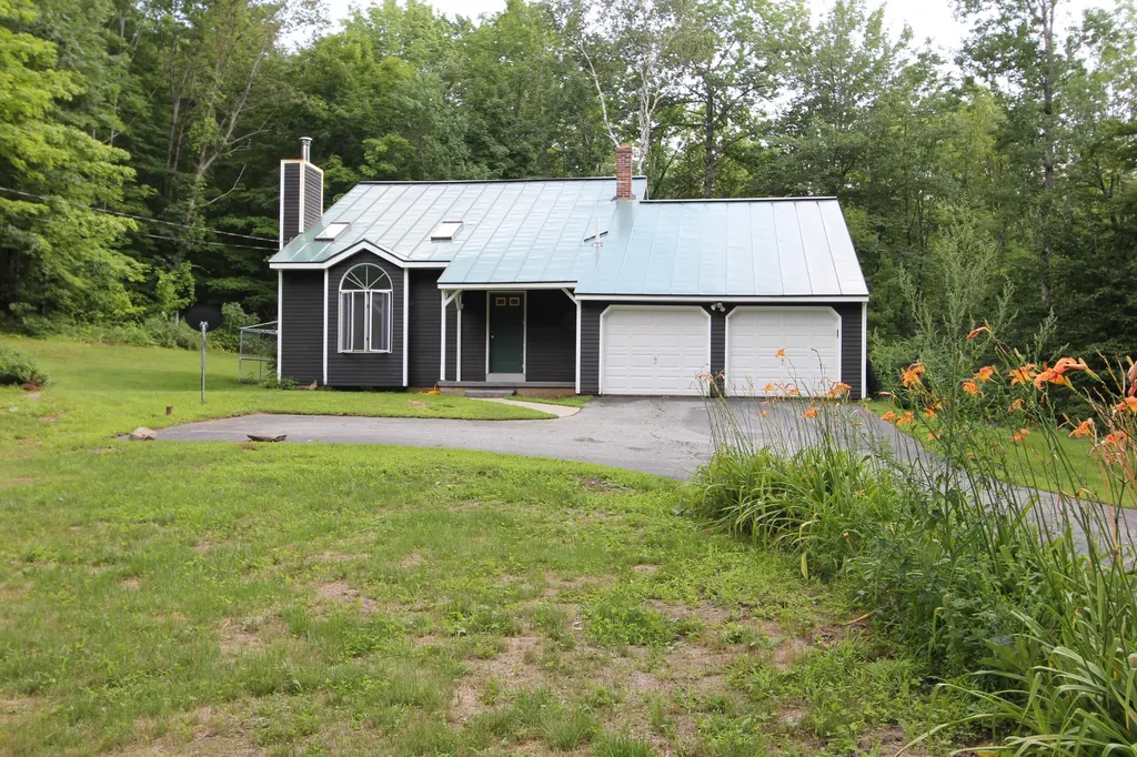 25 Lakeside Estate Drive Monmouth ME 04259