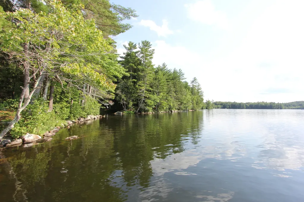 25 Lakeside Estate Drive Monmouth ME 04259