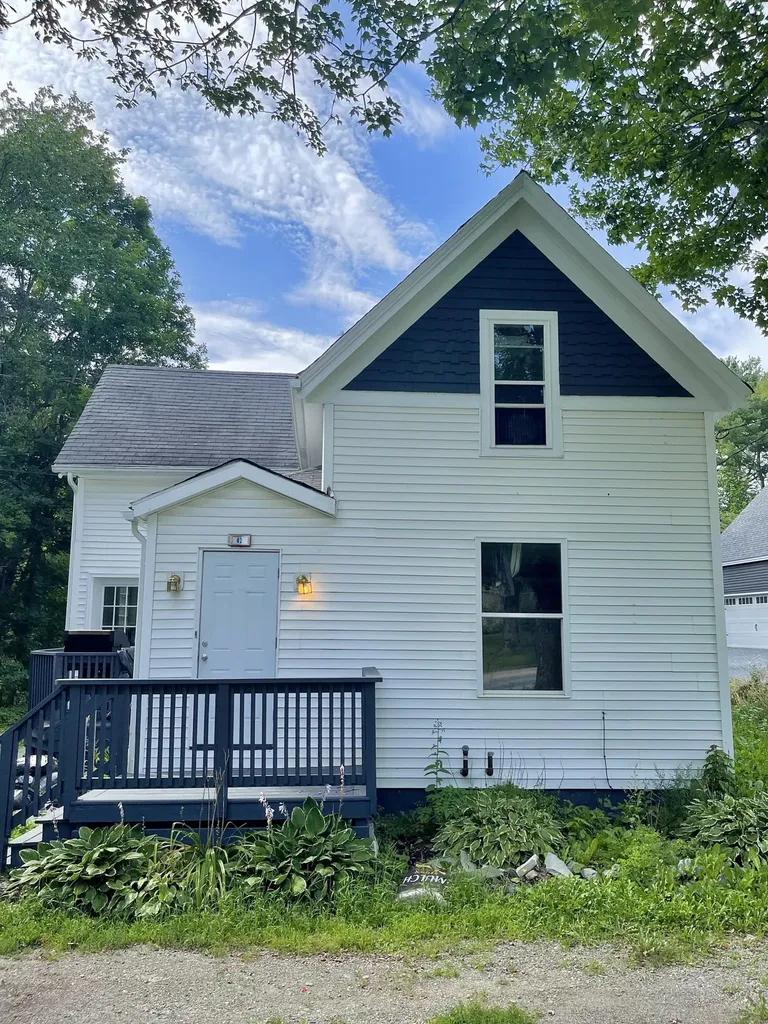42 Main Road S Hampden ME 04444