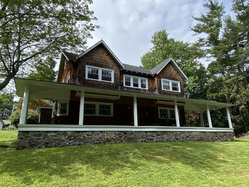 35 Fernald Avenue York ME 03909