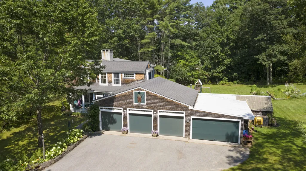 59 Webber Hill Road Kennebunk ME 04043