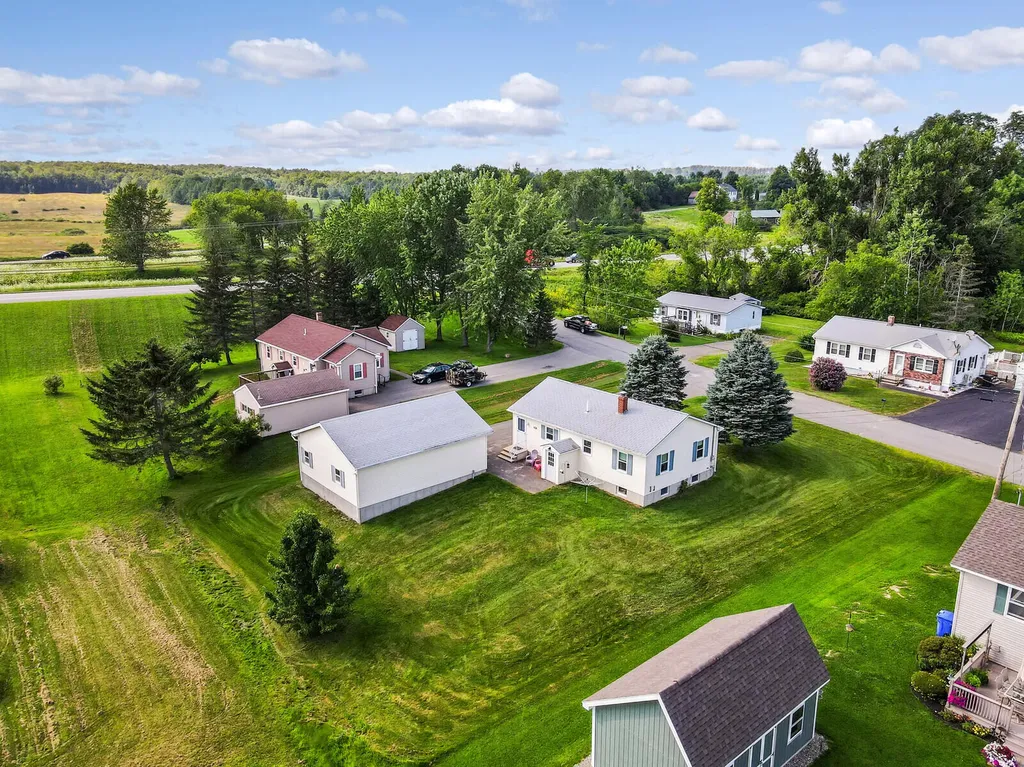 3 Scott Avenue Fairfield ME 04937