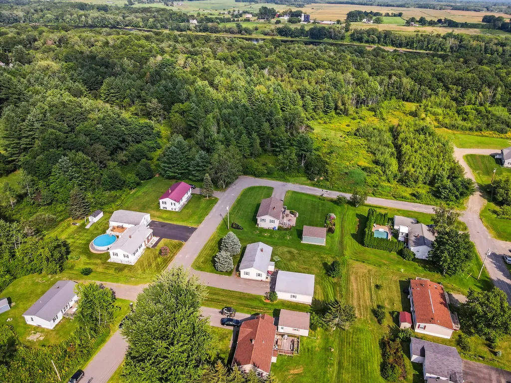 3 Scott Avenue Fairfield ME 04937