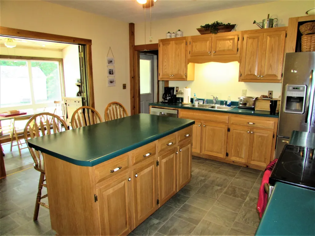 180 Central Street Pittsfield ME 04967