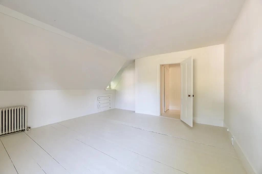 11 Parsonage Street Winterport ME 04496