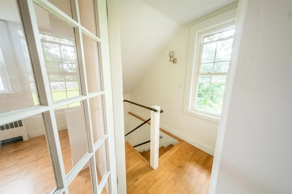 11 Parsonage Street Winterport ME 04496