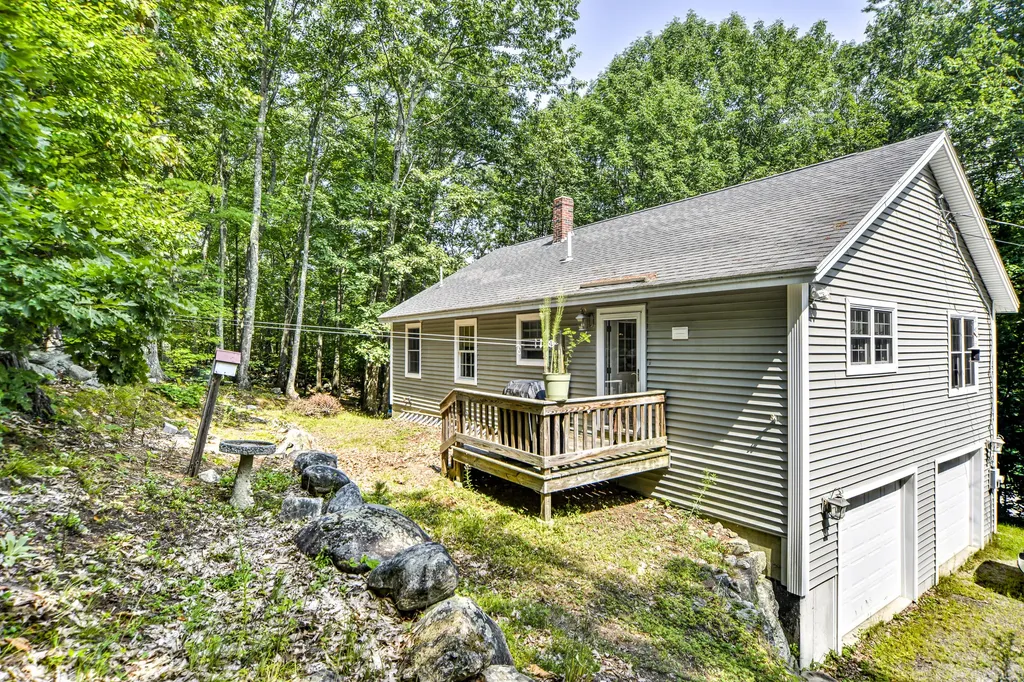 358 W Gray Road Gray ME 04039