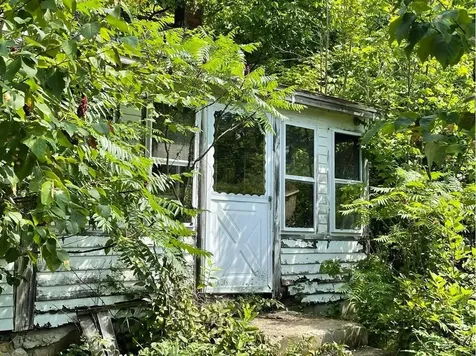 329 Togus Road Chelsea ME 04330