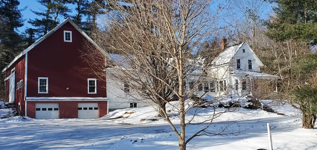 389 Main Street Orono ME 04473