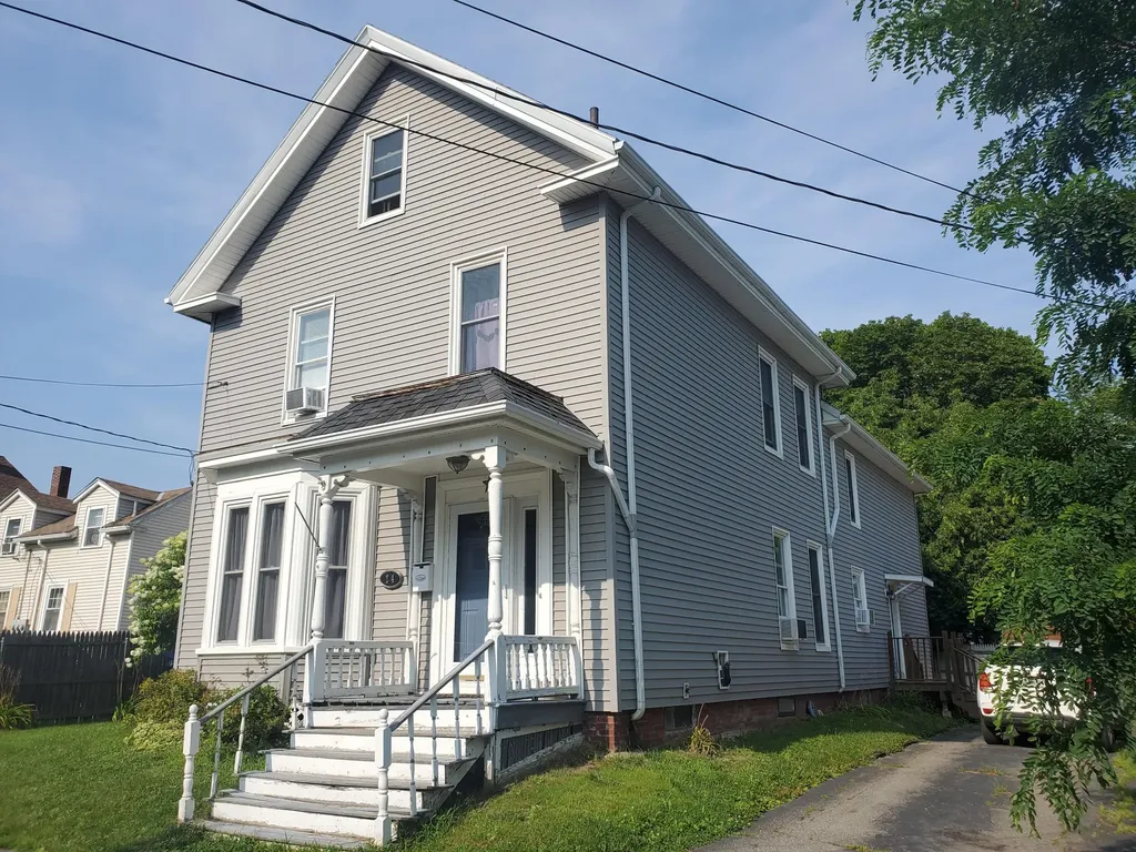 24 Chamberlain Street Brewer ME 04412