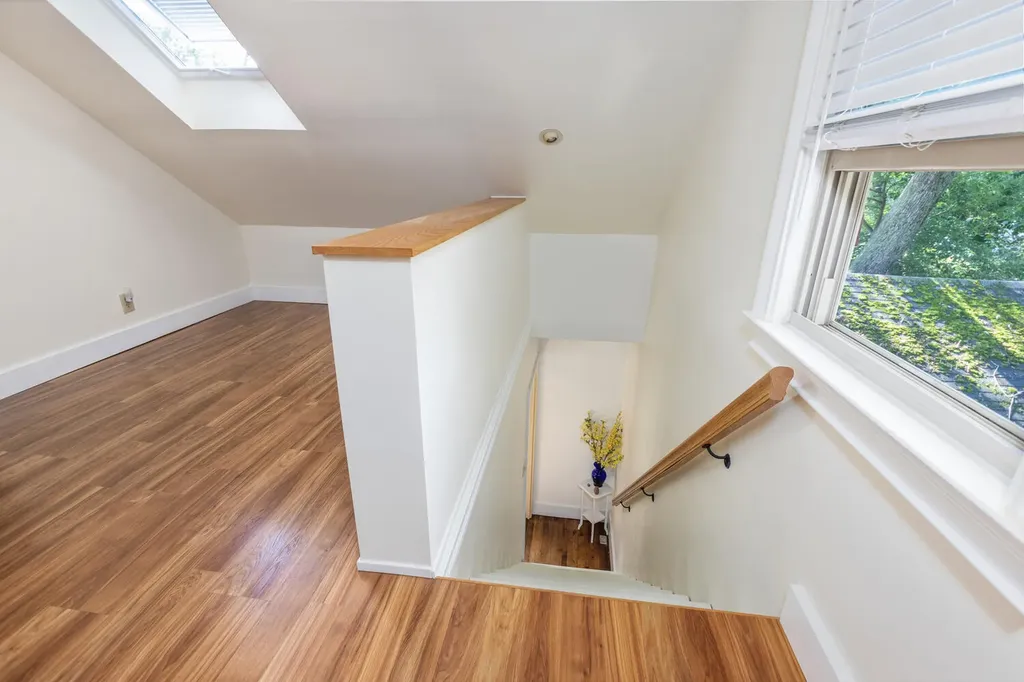 80 Everett Avenue South Portland ME 04106